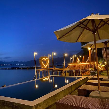 Emayan Glamping Kubupenlokan Ngoại thất bức ảnh